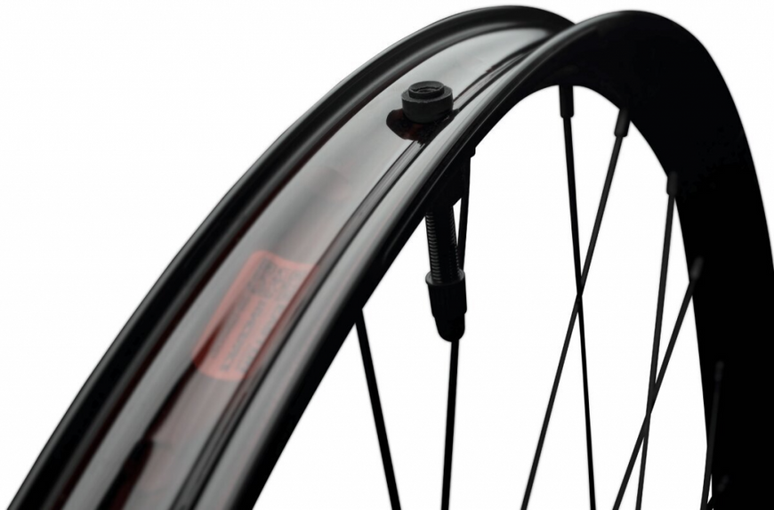 Обід Race Face Aeffect-R 27.5&Prime; E-MTB, Offset 30 мм 32H ORM20AEREMTB3027.532H фото