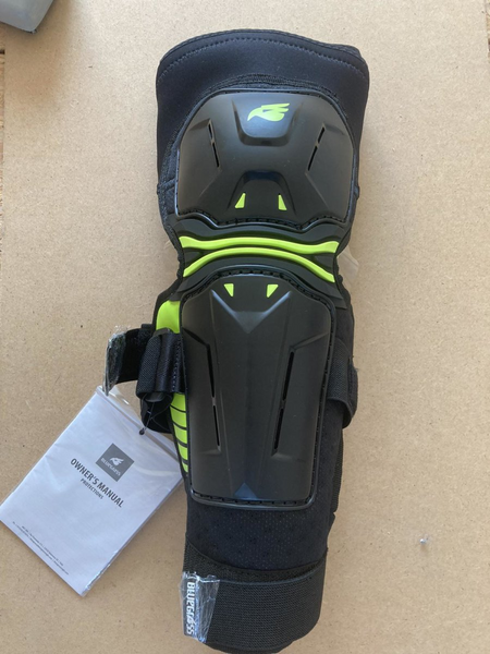 Захист коліна дитячий BLUEGRASS Big Horn Knee/Shin Junior, XS (36-40cm) 3PP 003 CE00 XS 20 фото