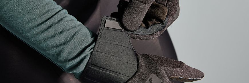 Велорукавички Specialized SOFTSHELL THERMAL GLOVE WMN BLK L (67221-4404) 888818660827 фото