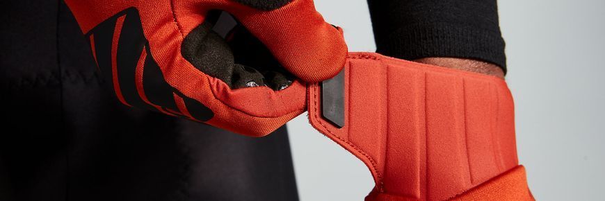 Велоперчатки Specialized TRAIL-SERIES THERMAL GLOVE MEN REDWD XXL (67221-4316) 888818660896 фото