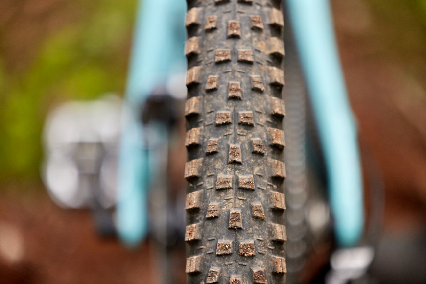 Покришка Maxxis FOREKASTER 29x2.40WT TPI-60 Foldable EXO/TR ETB00460500 фото