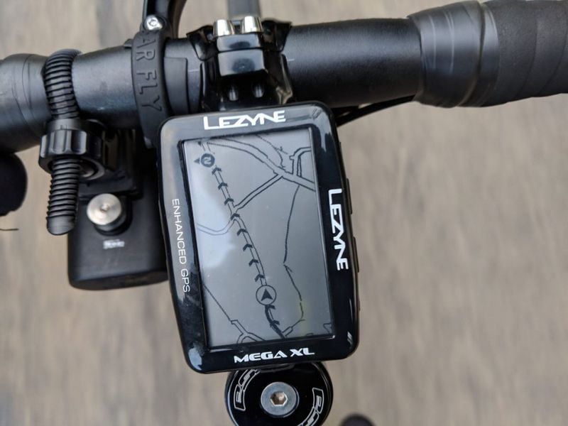Велокомп’ютер Lezyne Mega XL GPS Smart Loaded, чорний Y13 4712806 003739 фото
