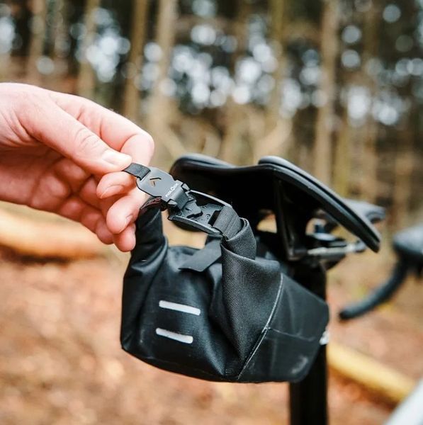 Підсідельна сумка на раму FIDLOCK PIN CLIP saddle bag S (Single), чорний (без кріплення) 4251207 405655 фото